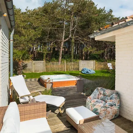 For 8 Hot Tub Garden Near & Centre Le Touquet
